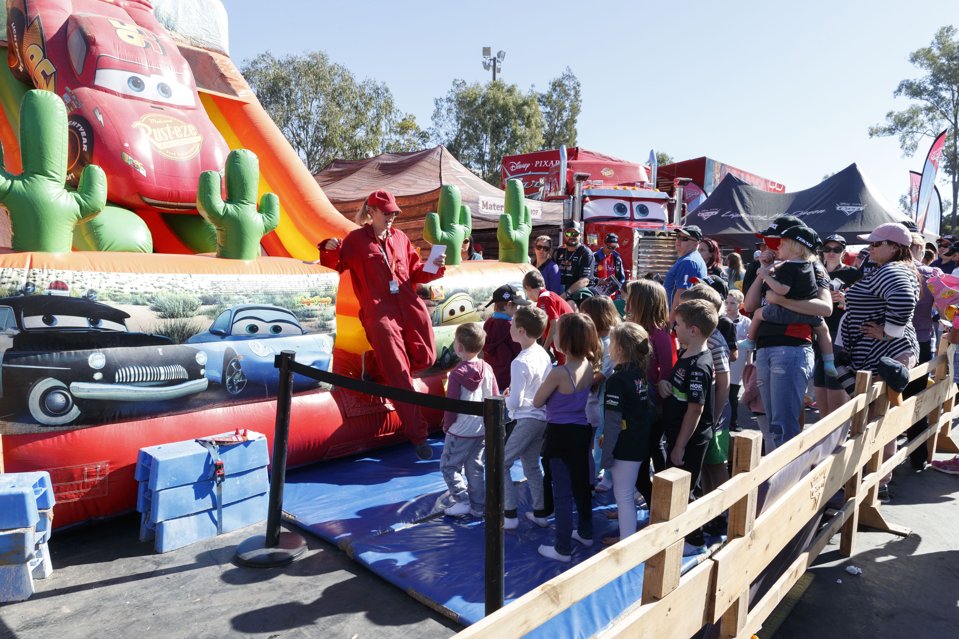 disney cars pit stop